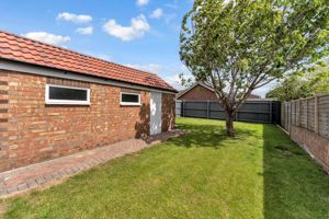 Photo 24- click for photo gallery